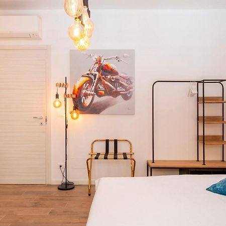 Marconi28Suites Болонья Екстер'єр фото