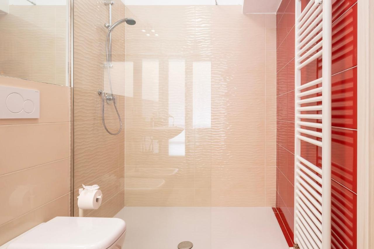 Marconi28Suites Болонья Екстер'єр фото